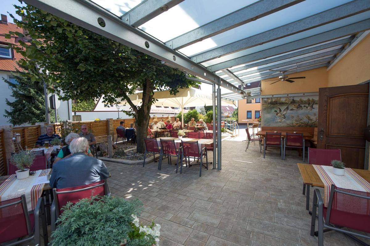 Hotel-Gasthof Weisses Ross Schwaig bei Nurnberg Luaran gambar