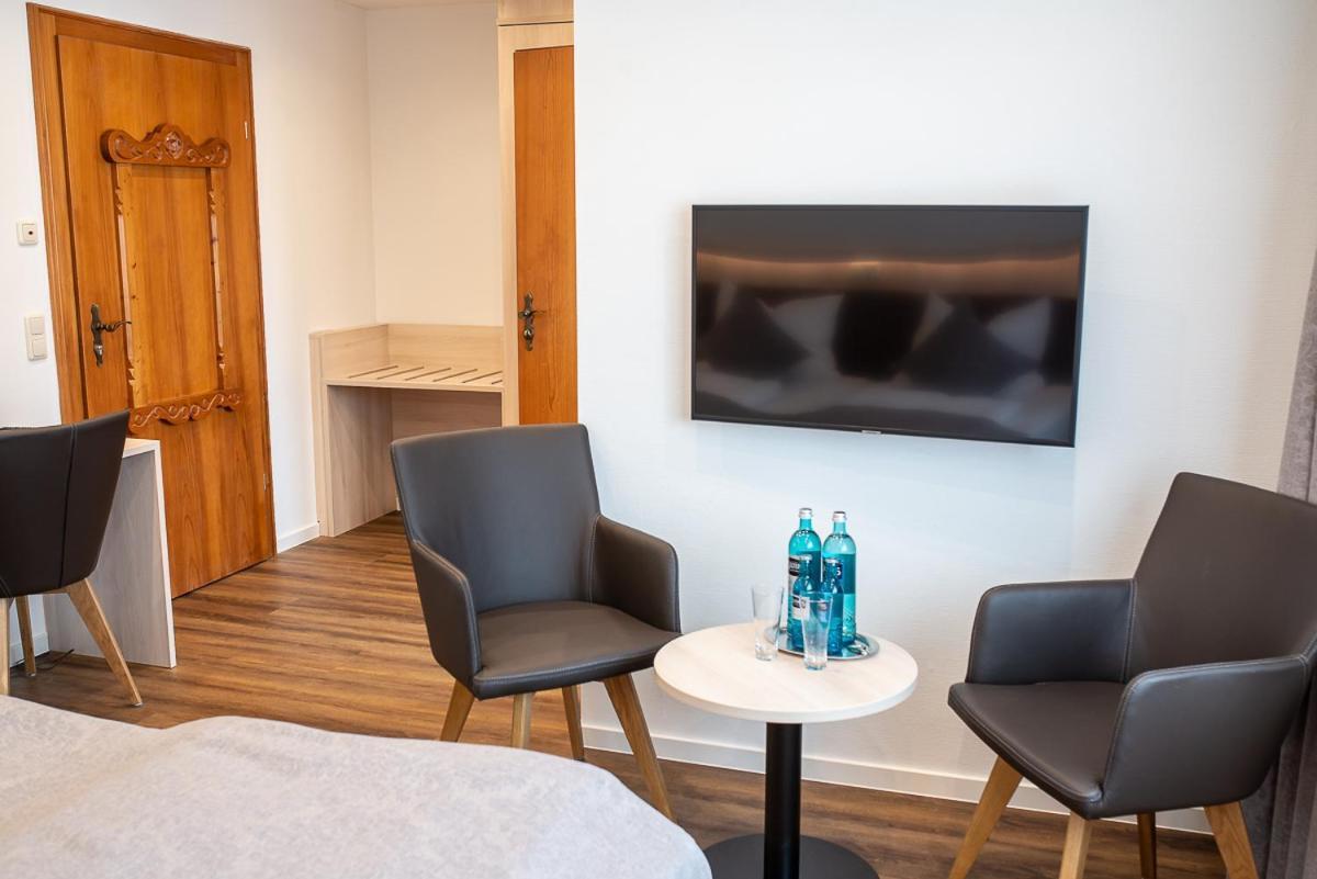 Hotel-Gasthof Weisses Ross Schwaig bei Nurnberg Luaran gambar